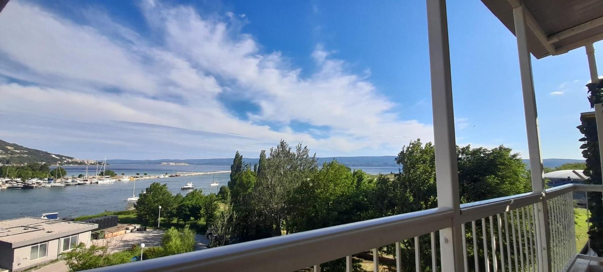Apartment Sea View Mouth Cetina Omiš Esterno foto