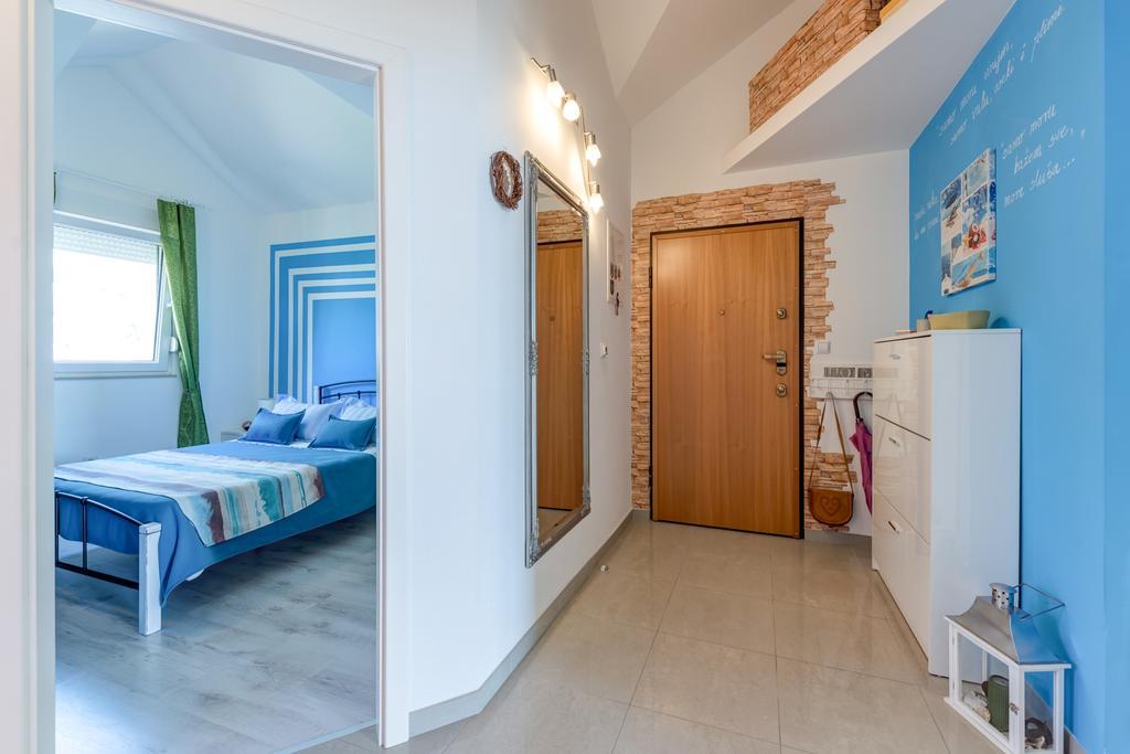 Apartment Sea View Mouth Cetina Omiš Esterno foto