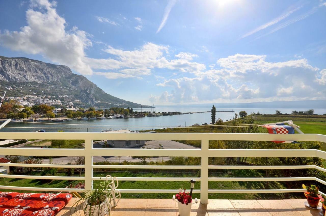 Apartment Sea View Mouth Cetina Omiš Esterno foto